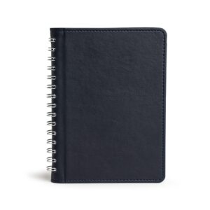 Caderno de Couro Sintético.