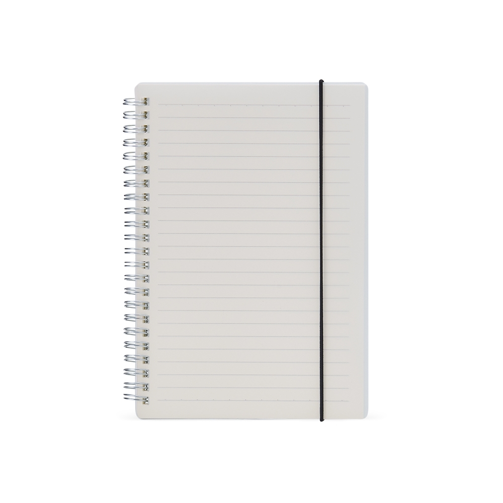 Caderno A5 Plástico com Pauta.