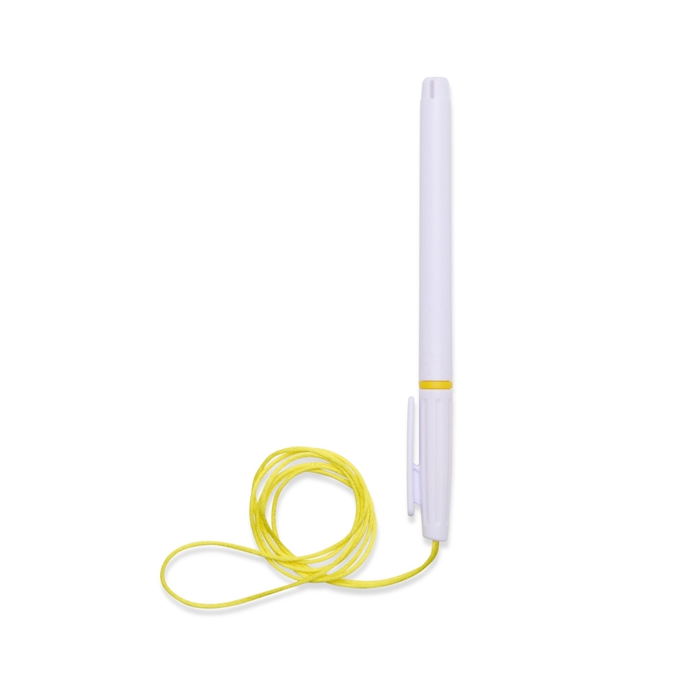 Caneta Plástica Com Cordão.